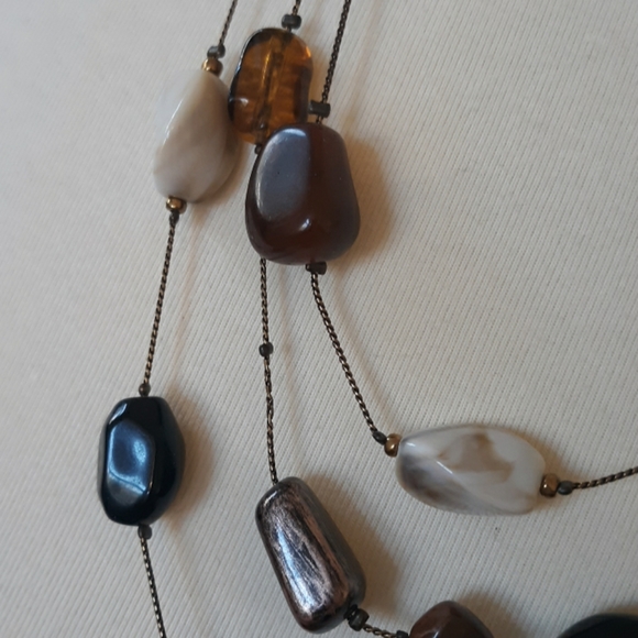 Beaded Necklace - Picture 4 of 7